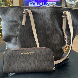 Michael Kors bag